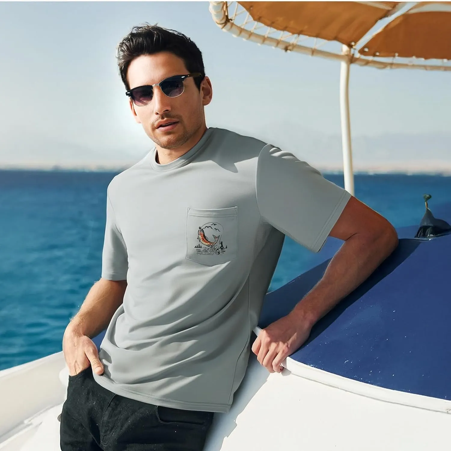 BASSDASH Mens UPF 50  Fishing Graphic T-Shirts Pocket Short Sleeve Shirt Quick Dry UV Sun Protection Casual Outdoor FS46M