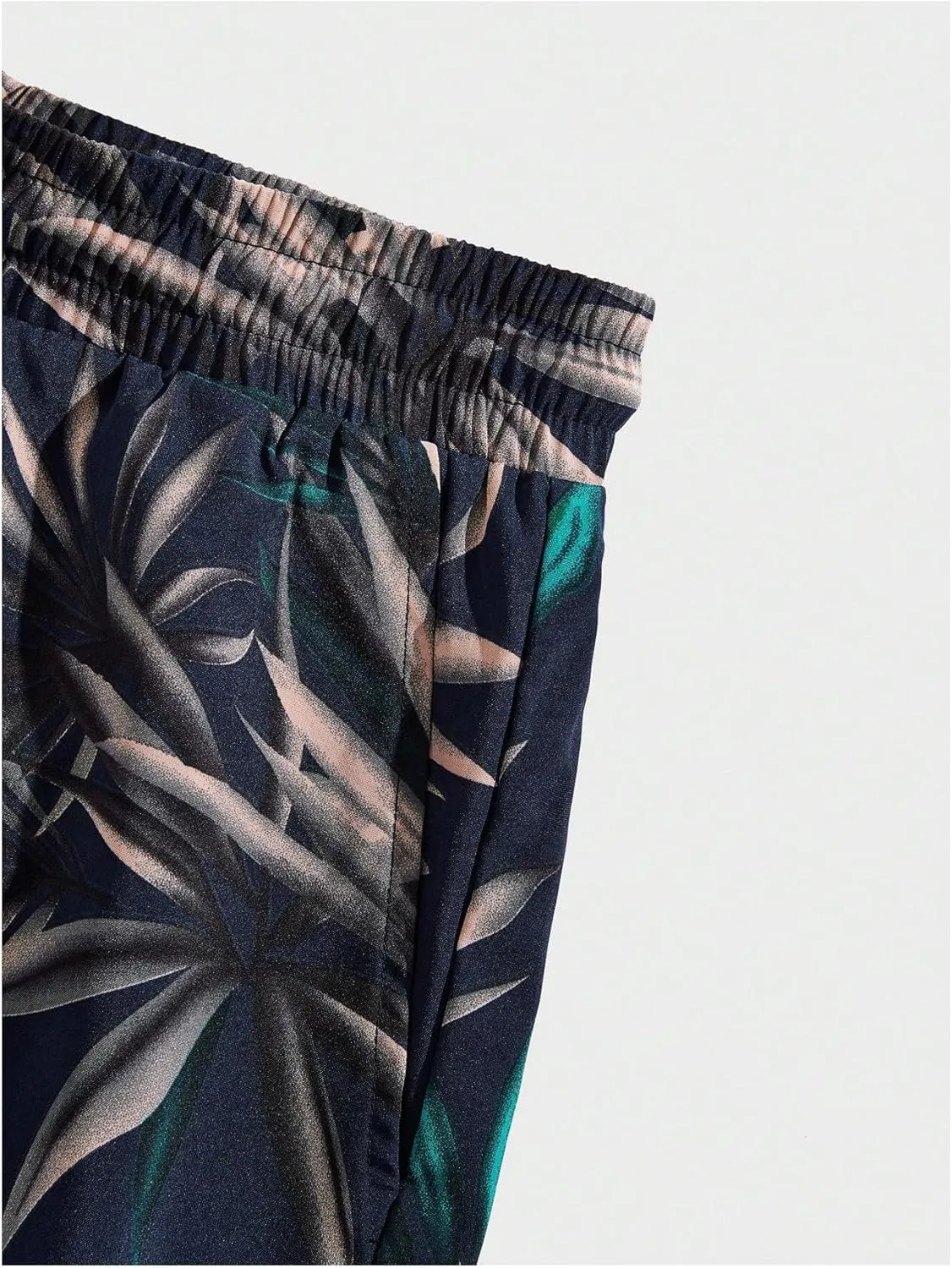 GORGLITTER Men's 2 Piece Short Sleeve Graphic Tee Hawaiian Printed Drawstring Shorts Set