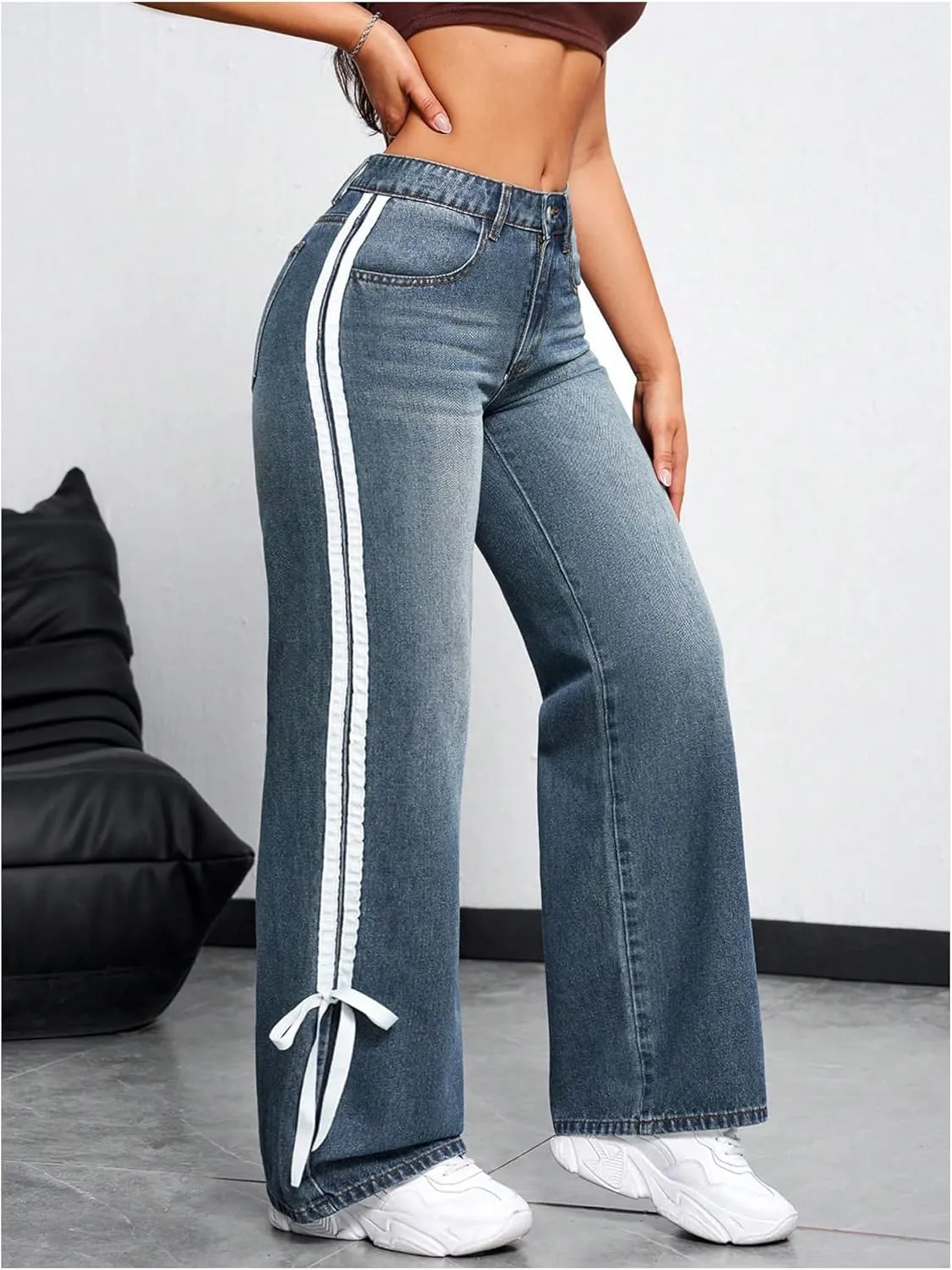 MakeMeChic Women's Straight Wide Leg Denim Pants Striped Bow Rise Jeans with Pocket Y2K Streetwear