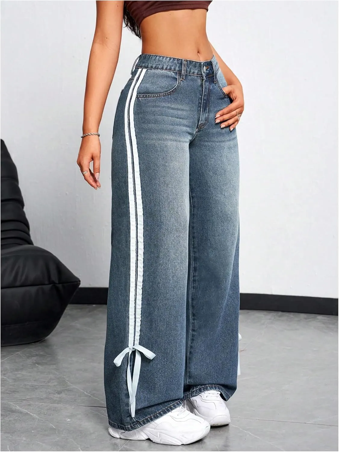 MakeMeChic Women's Straight Wide Leg Denim Pants Striped Bow Rise Jeans with Pocket Y2K Streetwear