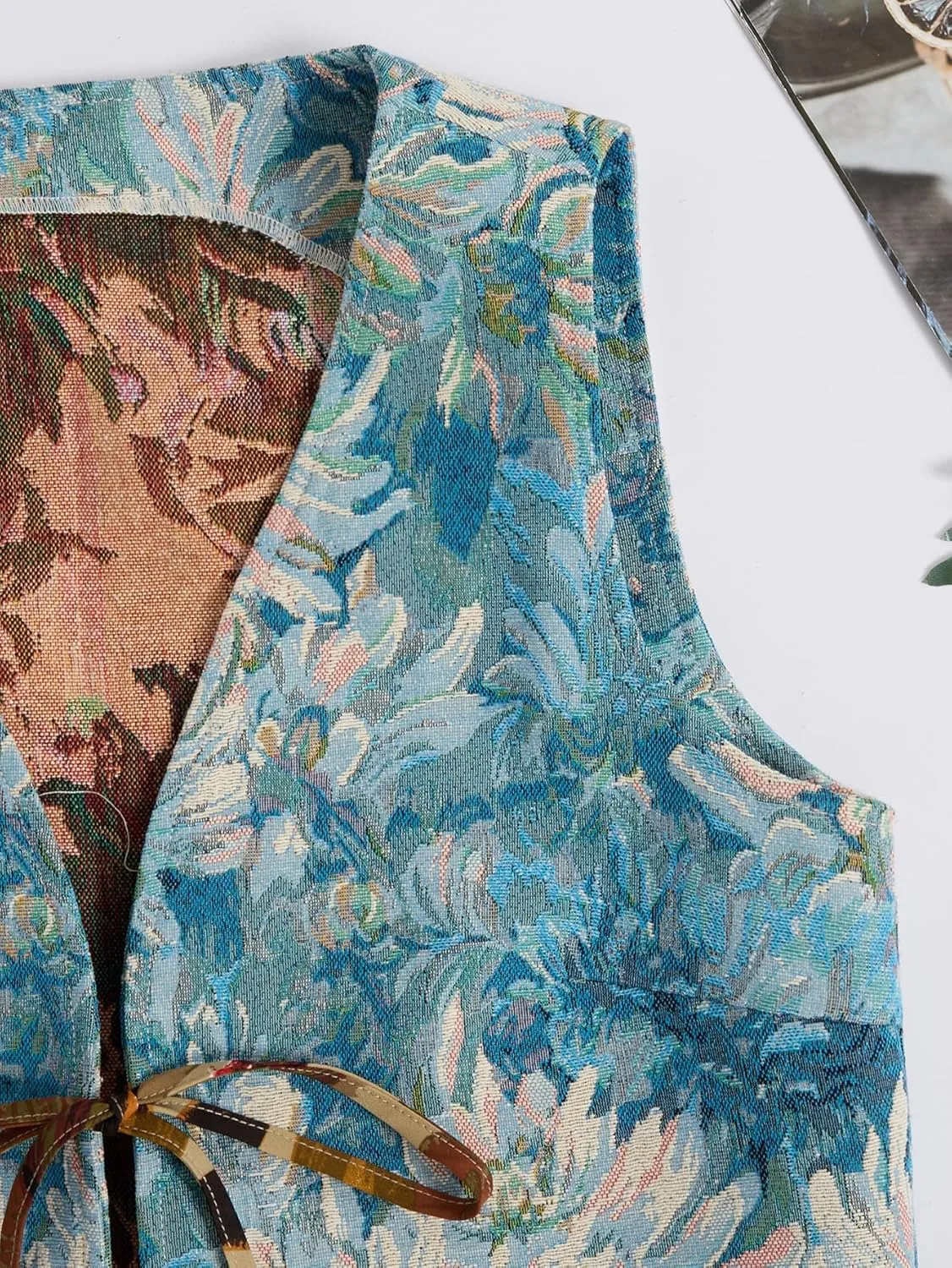 Verdusa Women's Vintage Floral Print Bow Tie Cowgirl Vest V Neck Sleeveless Jacket Outerwear