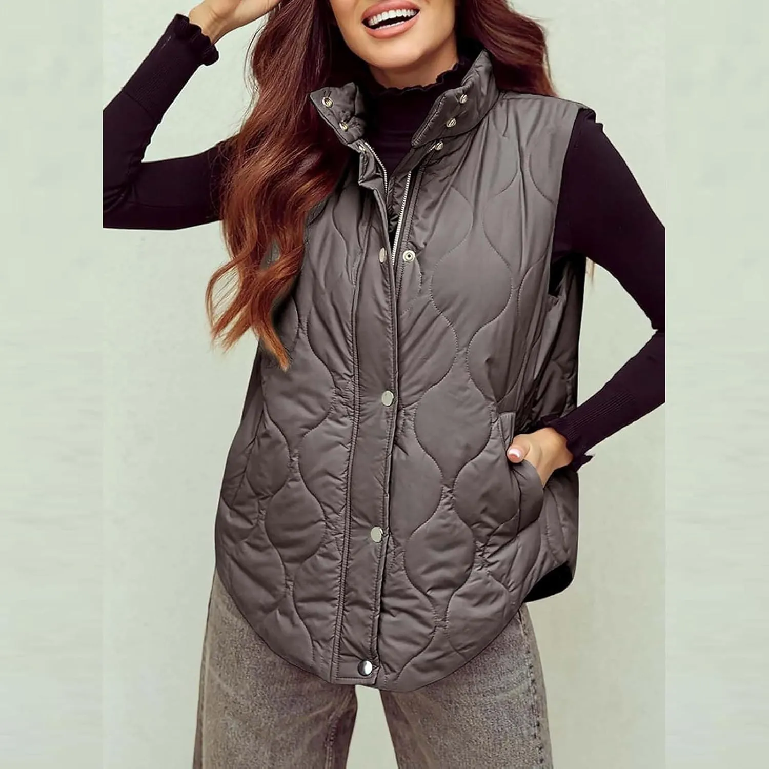 Women Winter Oversized Puffer Vest Sleeveless Jacket Zip Up Lightweight Stand Collar Insulated Padded Puffy Jackets Coat