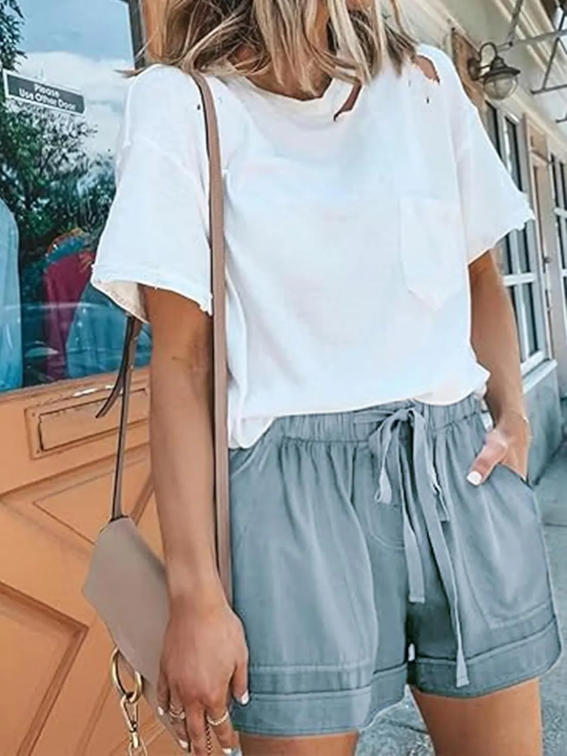 Womens Elastic Waist Drawstring Shorts Summer Lightweight Beach Shorts Comfy Casual Short Pants with Pockets