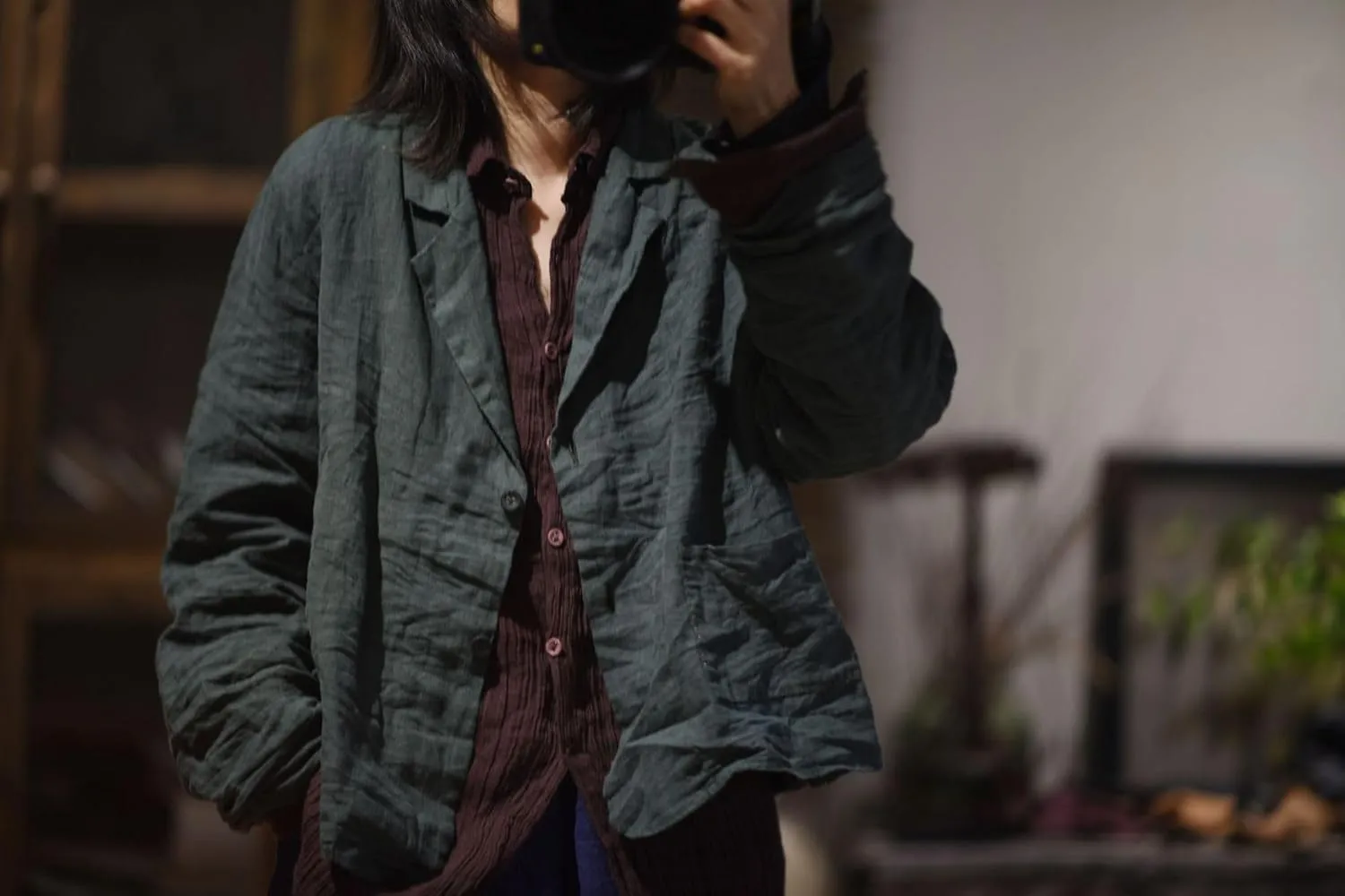 Womens Lightweight 100% Linen Cropped Blazer Long Sleeve Button Casual Summer Fall Short Blazer Jacket Coat