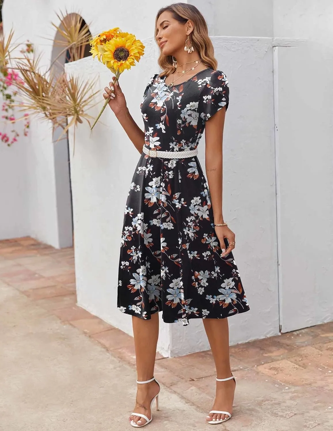 Zeagoo Womens Casual Dresses for Summer Short Sleeve Flare Midi Dress Loose Flowy Beach Sundress